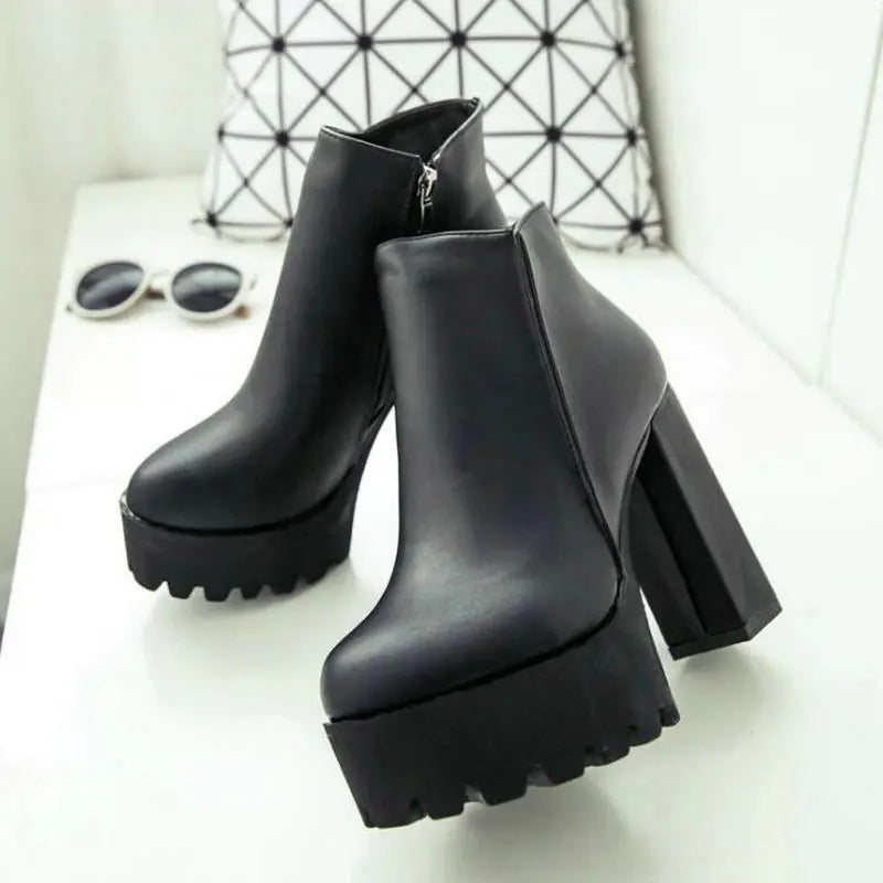 2018 Women's Fashion High Heel Martin Boots with Fur